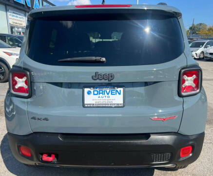 2015 Jeep Renegade Trailhawk