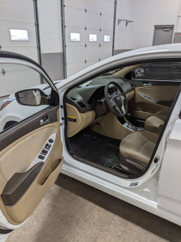 2014 Hyundai Accent GLS