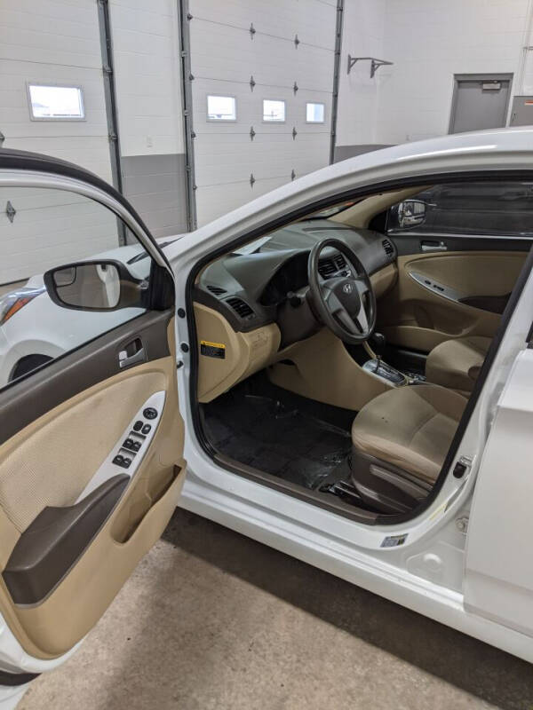 2014 Hyundai Accent GLS