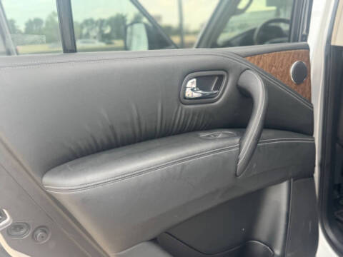 2017 Infiniti QX80 Signature Edition