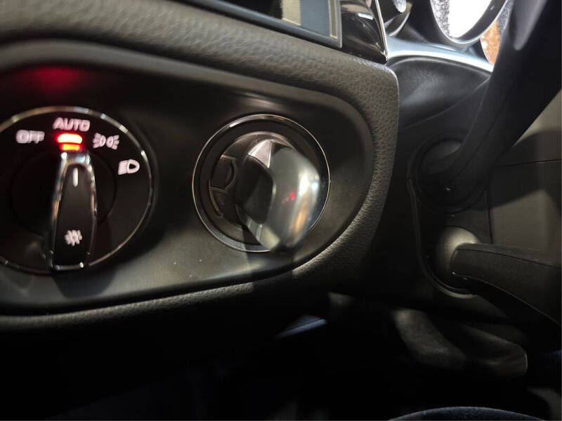 2023 Porsche Macan S