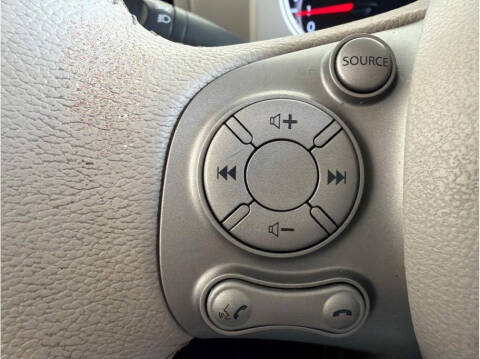 2013 Nissan cube