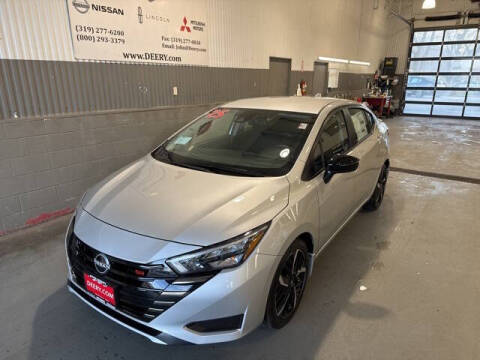 2025 Nissan Versa SR