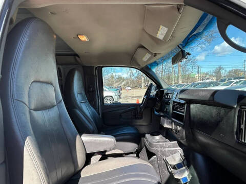 2015 Chevrolet Express 2500