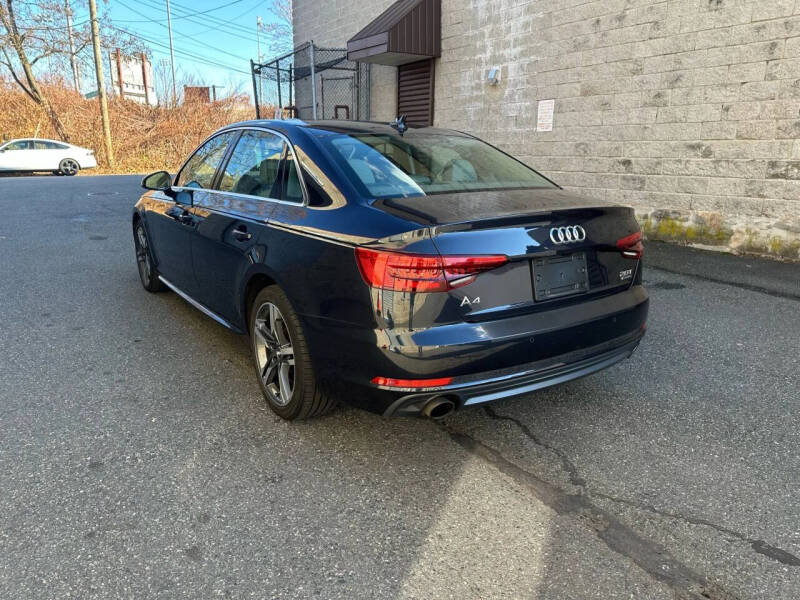 2017 Audi A4 2.0T quattro Premium Plus