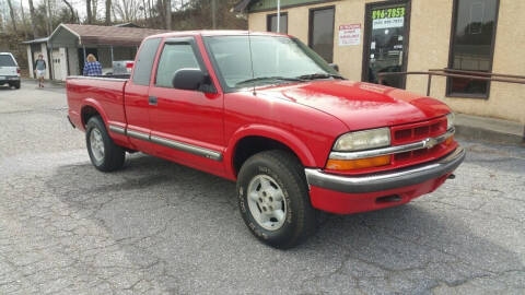 2000 Chevrolet S-10 for sale at The Auto Resource LLC. in Granite Falls NC