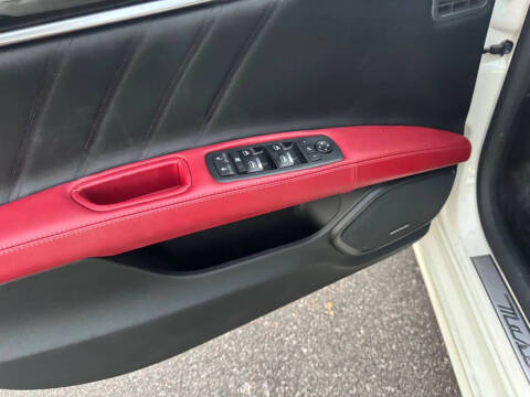 2021 Maserati Ghibli GranLusso