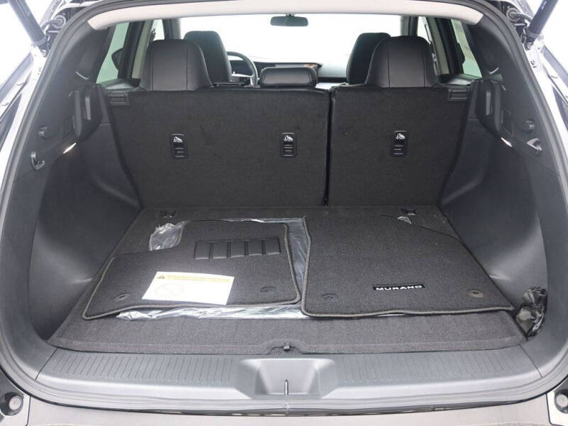 2025 Nissan Murano SV