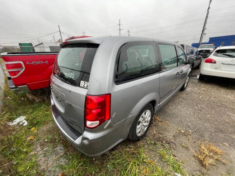 2013 Dodge Grand Caravan SE