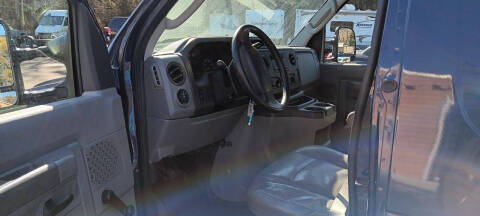 2013 Ford E-Series E-350 SD