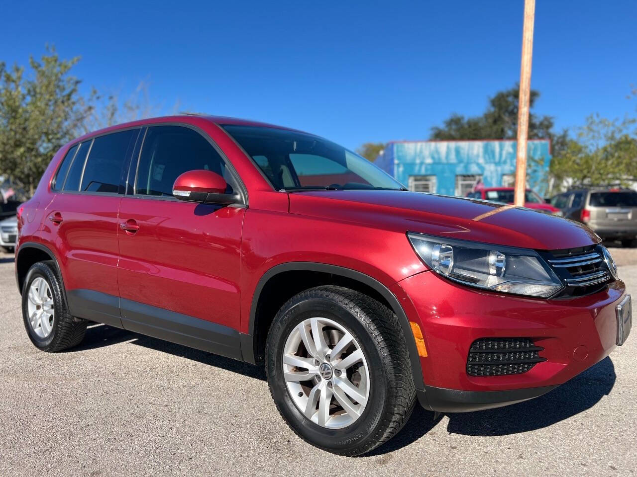 2013 Volkswagen Tiguan for sale at J-R Auto Sales LLC in Houston, TX