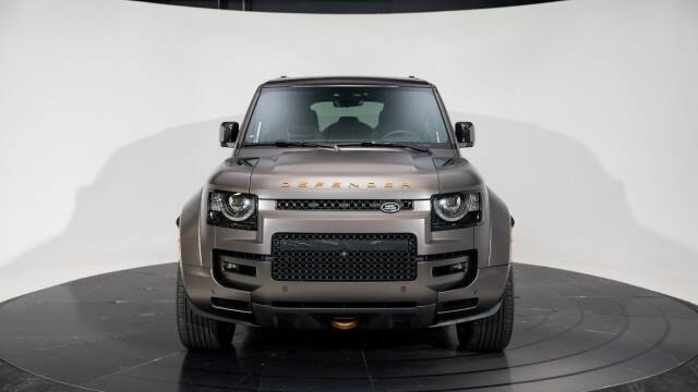 2025 Land Rover Defender