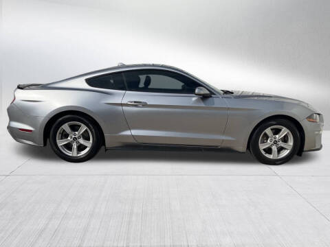 2020 Ford Mustang EcoBoost