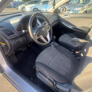 2014 Hyundai Accent GS