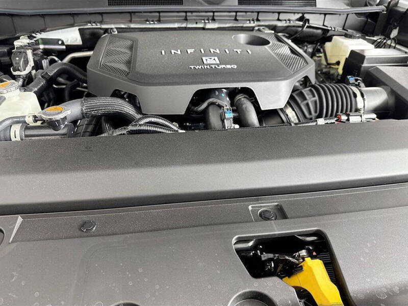 2026 Infiniti QX80 Sport