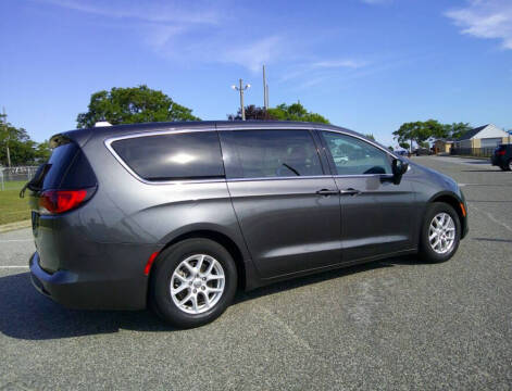 2017 Chrysler Pacifica LX