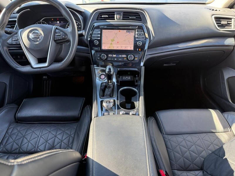 2020 Nissan Maxima Platinum