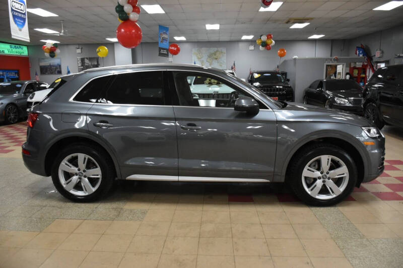 2018 Audi Q5 2.0T quattro Premium Plus