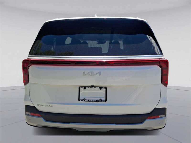 2026 Kia Carnival EX