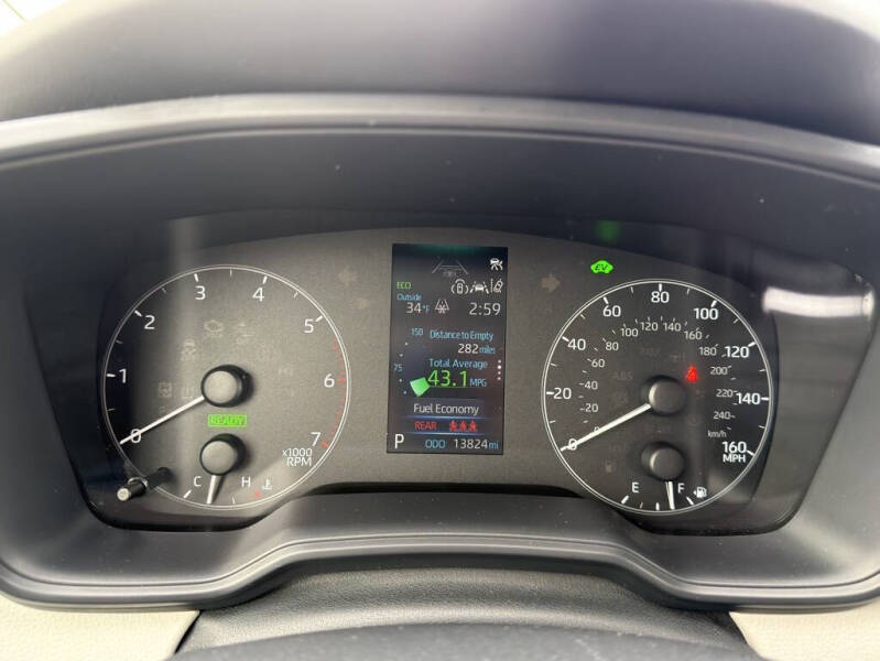 2025 Toyota Corolla Hybrid LE