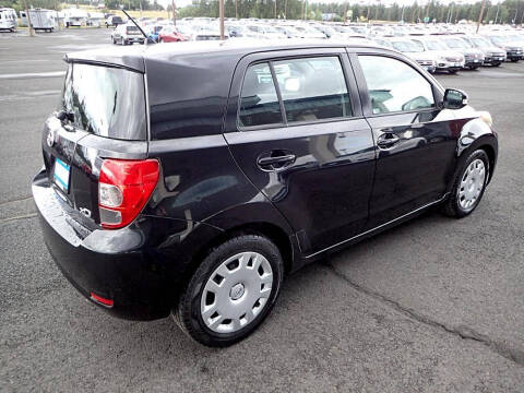 2010 Scion xD
