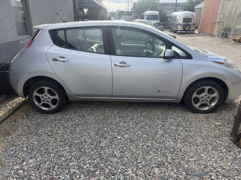 2012 Nissan LEAF SV