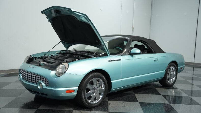 2002 Ford Thunderbird Deluxe