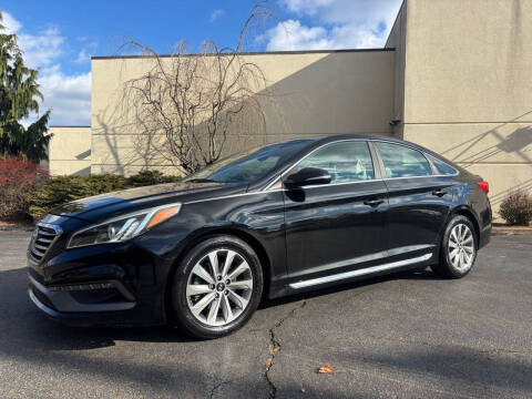 2015 Hyundai Sonata for sale at E Z Rent-To-Own in Schuylkill Haven PA