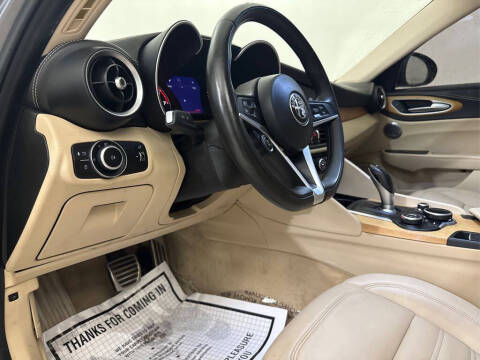 2019 Alfa Romeo Giulia Ti