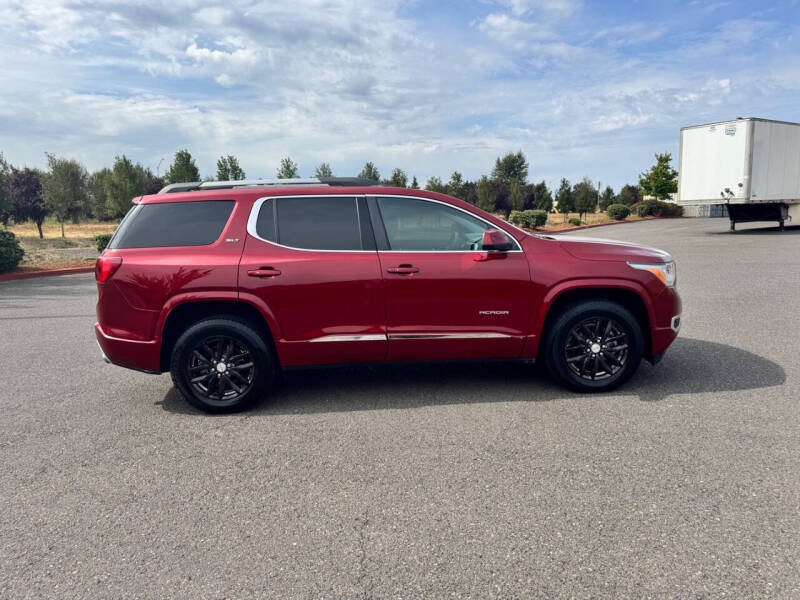 2019 GMC Acadia SLT-1