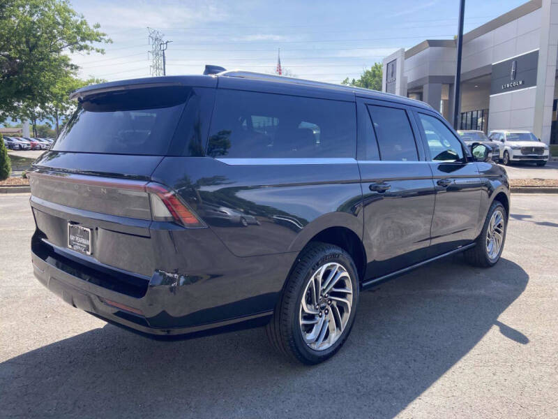2026 Lincoln Navigator L Reserve