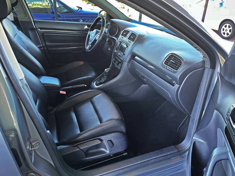 2011 Volkswagen Jetta SportWagen TDI