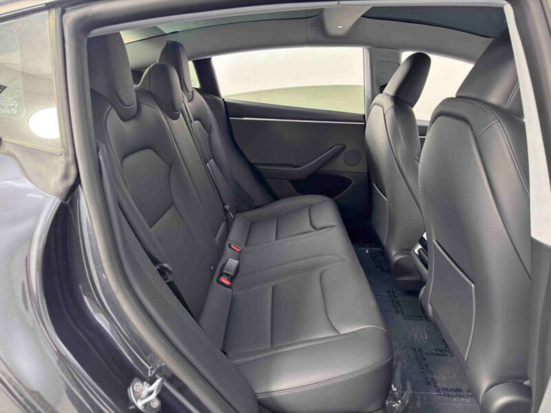 2025 Tesla Model 3 Long Range