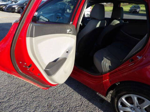 2012 Hyundai Accent GS