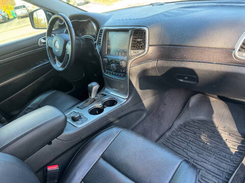 2017 Jeep Grand Cherokee Summit