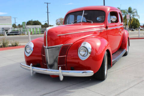1940 Ford Deluxe