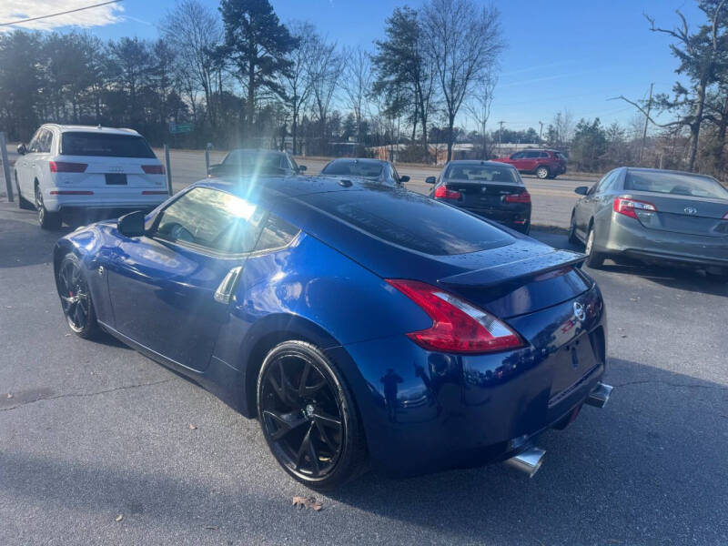 2017 Nissan 370Z Sport