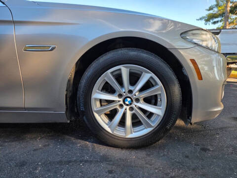 2015 BMW 5 Series 528i