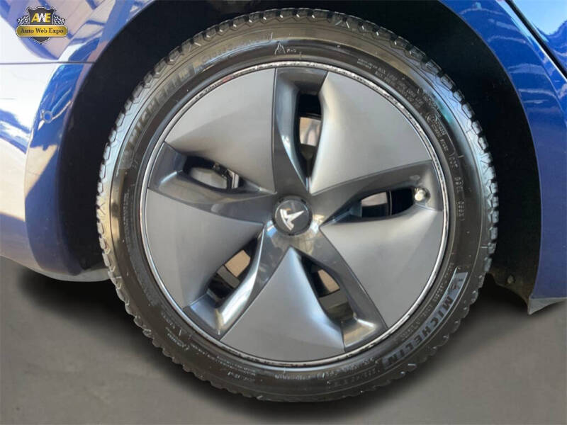 2018 Tesla Model 3 Mid Range