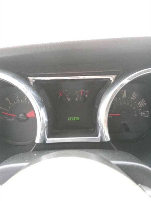 2009 Ford Mustang V6 Deluxe