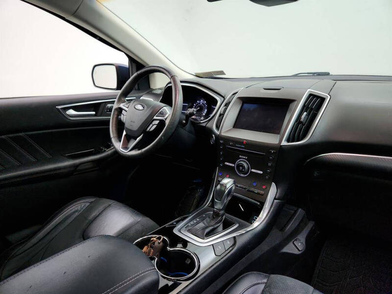 2016 Ford Edge Sport