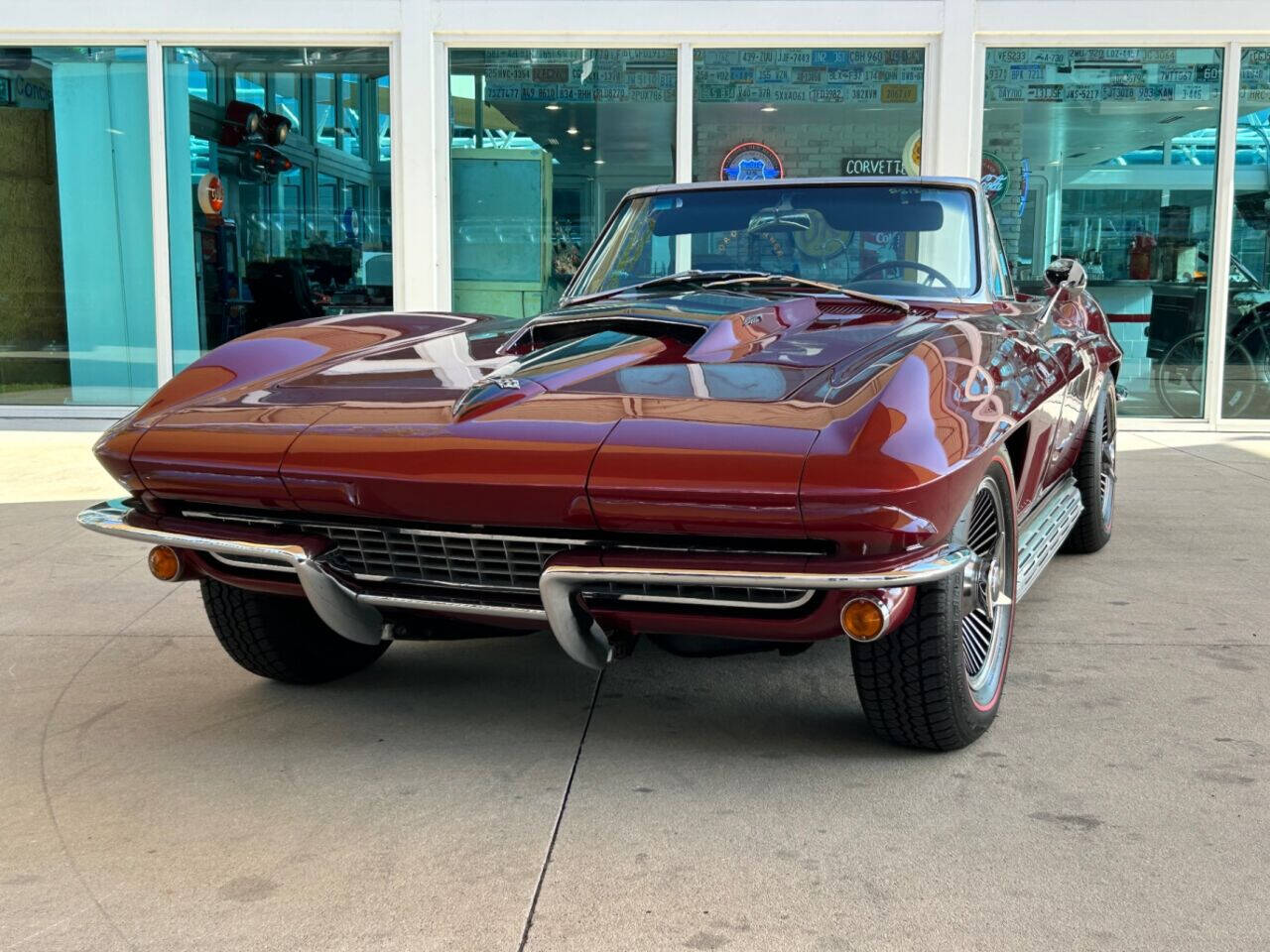 1966 Chevrolet Corvette 1