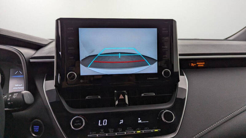 2022 Toyota Corolla Hatchback SE