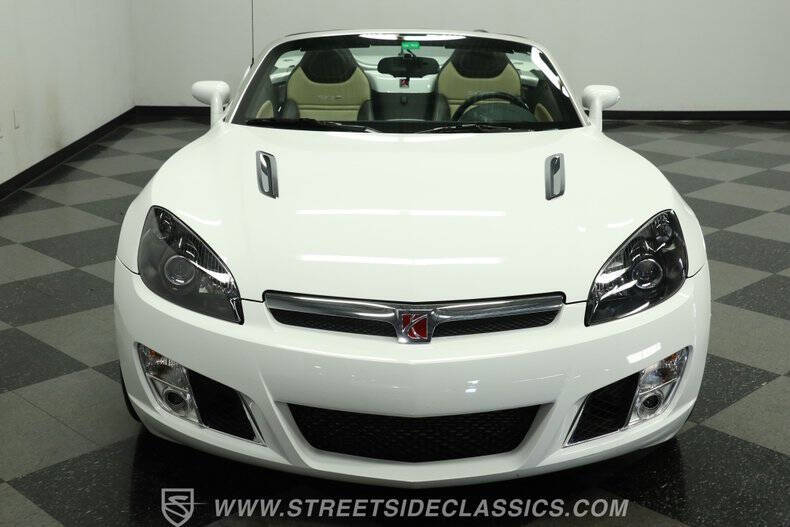 2009 Saturn SKY Red Line