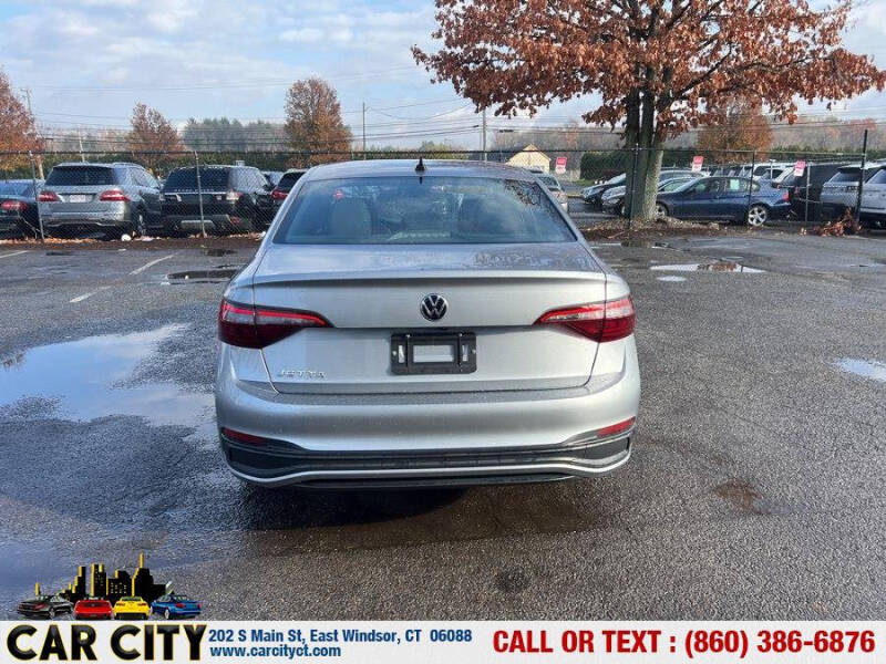 2023 Volkswagen Jetta Sport