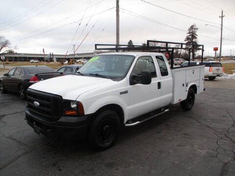 2007 Ford F-250 Super Duty for sale at The Auto Specialist Inc. in Des Moines IA