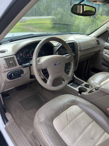 2005 Ford Explorer Eddie Bauer