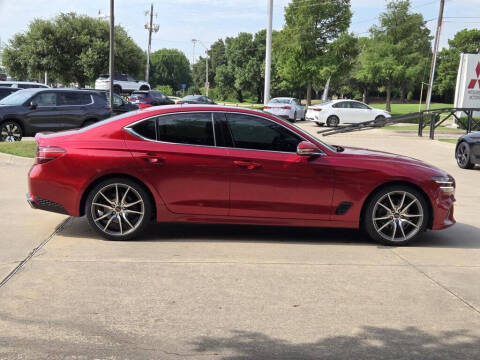 2022 Genesis G70