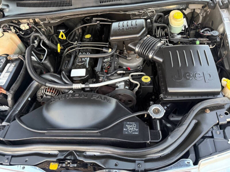 2002 Jeep Grand Cherokee Laredo