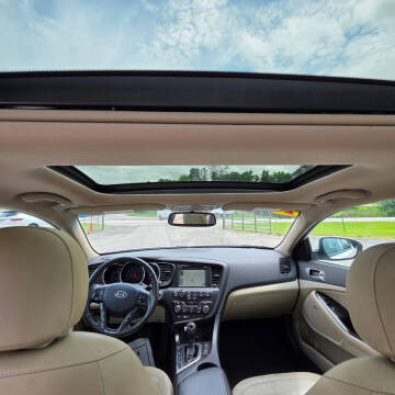 2011 Kia Optima EX Turbo